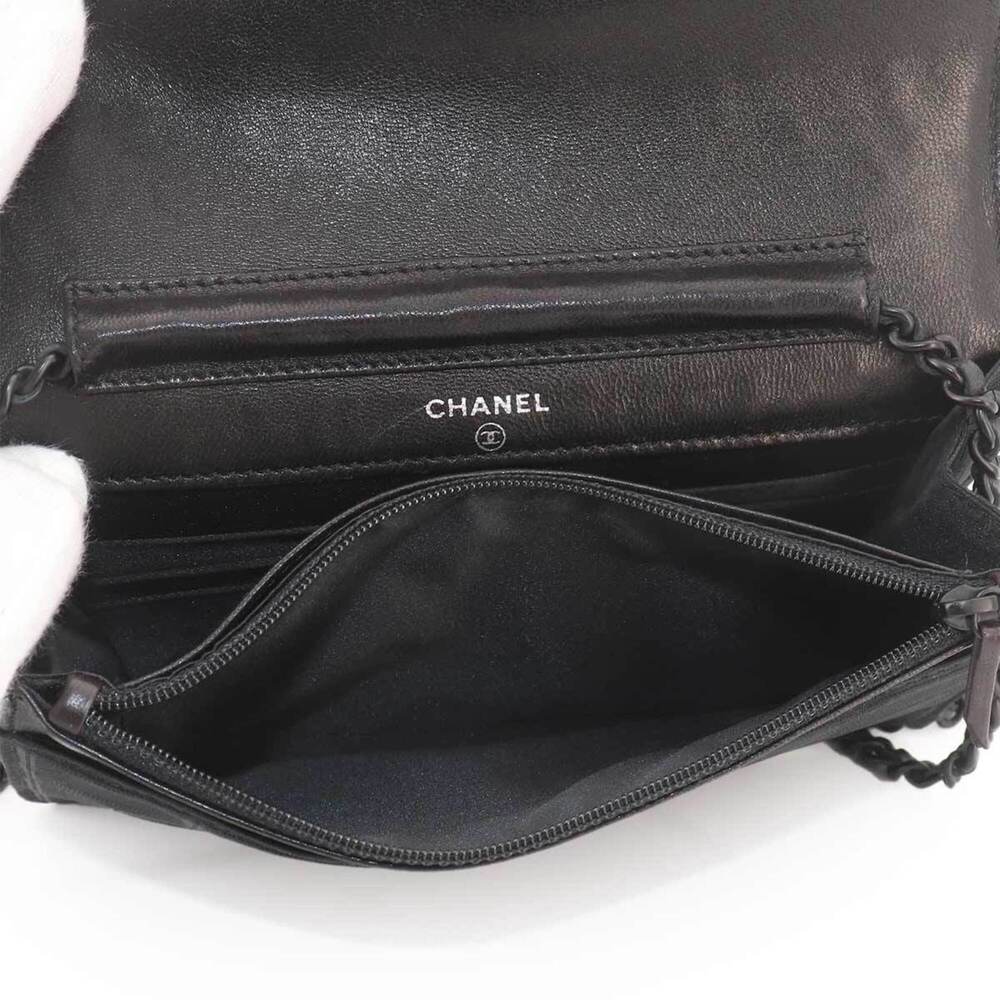 CHANEL Authentic Black Leather Wallet - Picture 8 of 10